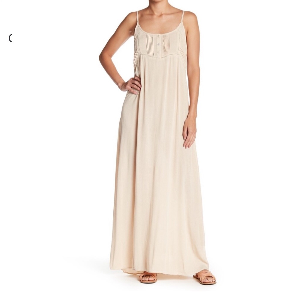 NWT- Love Stitch Beige Button Detail Maxi Dress